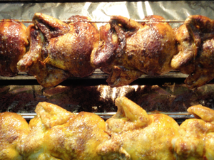 Vers gegrilde kip van het spit